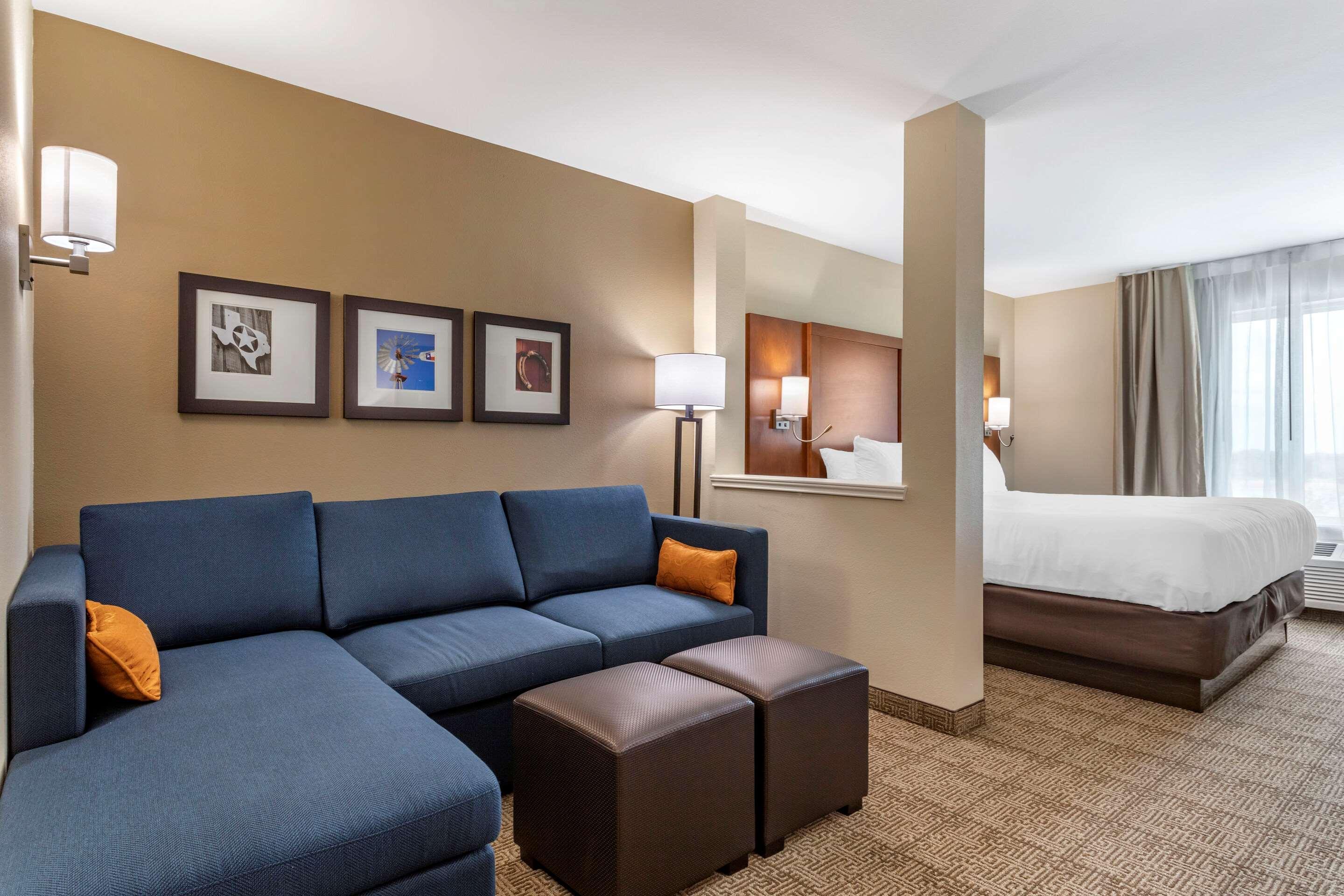 Comfort & Hotel 2*